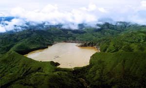 lago-Nyos-300X180