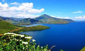 lago-toba300X180