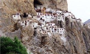 Phugtal Gompa-300X180