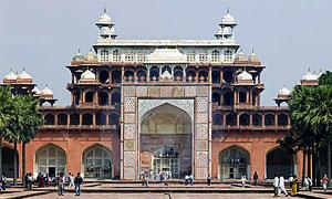 15 ottobre 1556 - Akbar, l'imperatore fanciullo-300x180