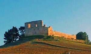 Castello di Gravina di Puglia-300x180