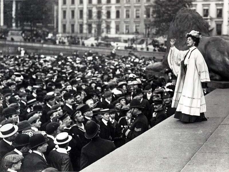 Emmeline Pankhurst-8-800x400