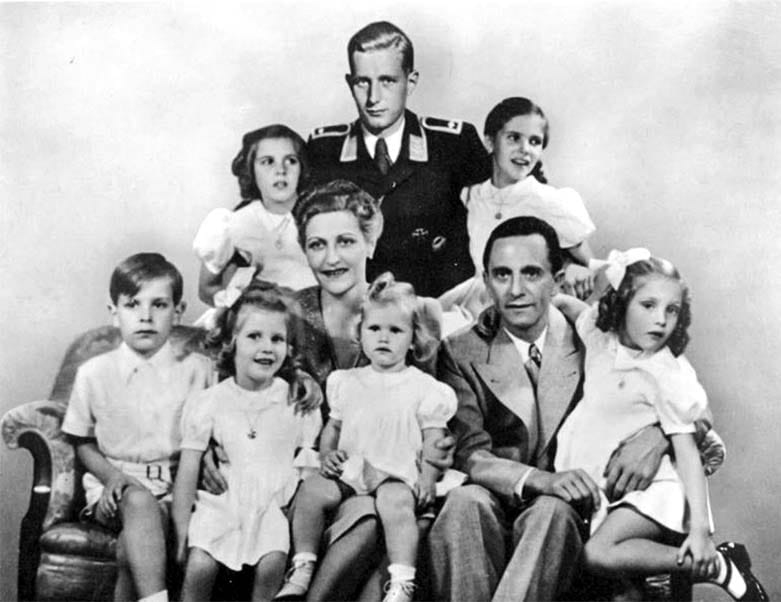 Paul Joseph Goebbels-2-800x400